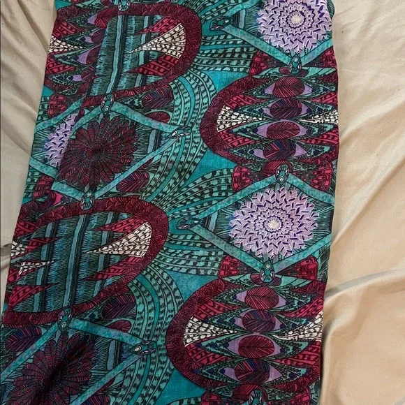 Multicolor infinity Scarf - Picture 2 of 3